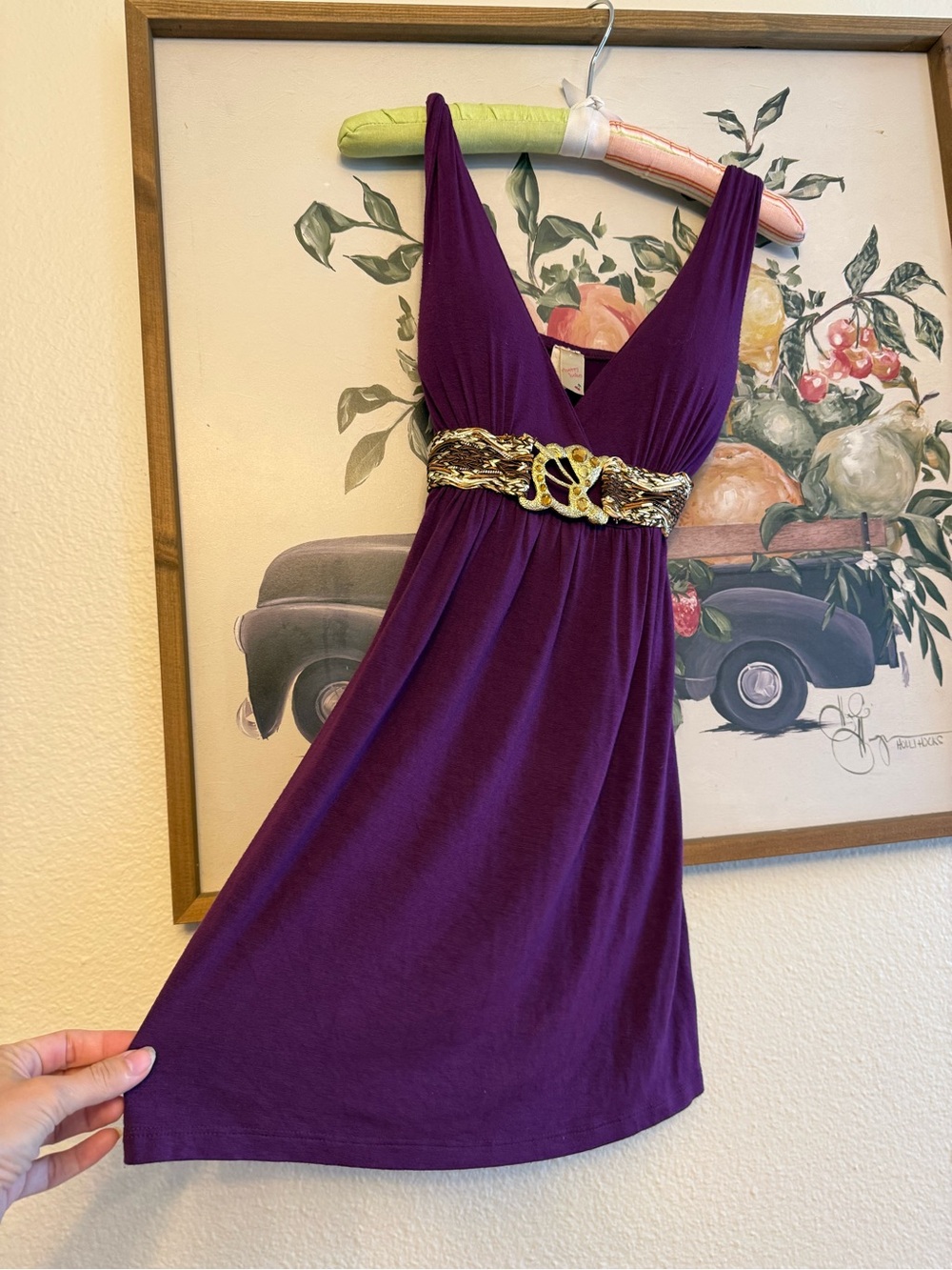 Y2K VTG Wine Colored Purple Sleeveless V-Neck Dress with Gold Waist Detail